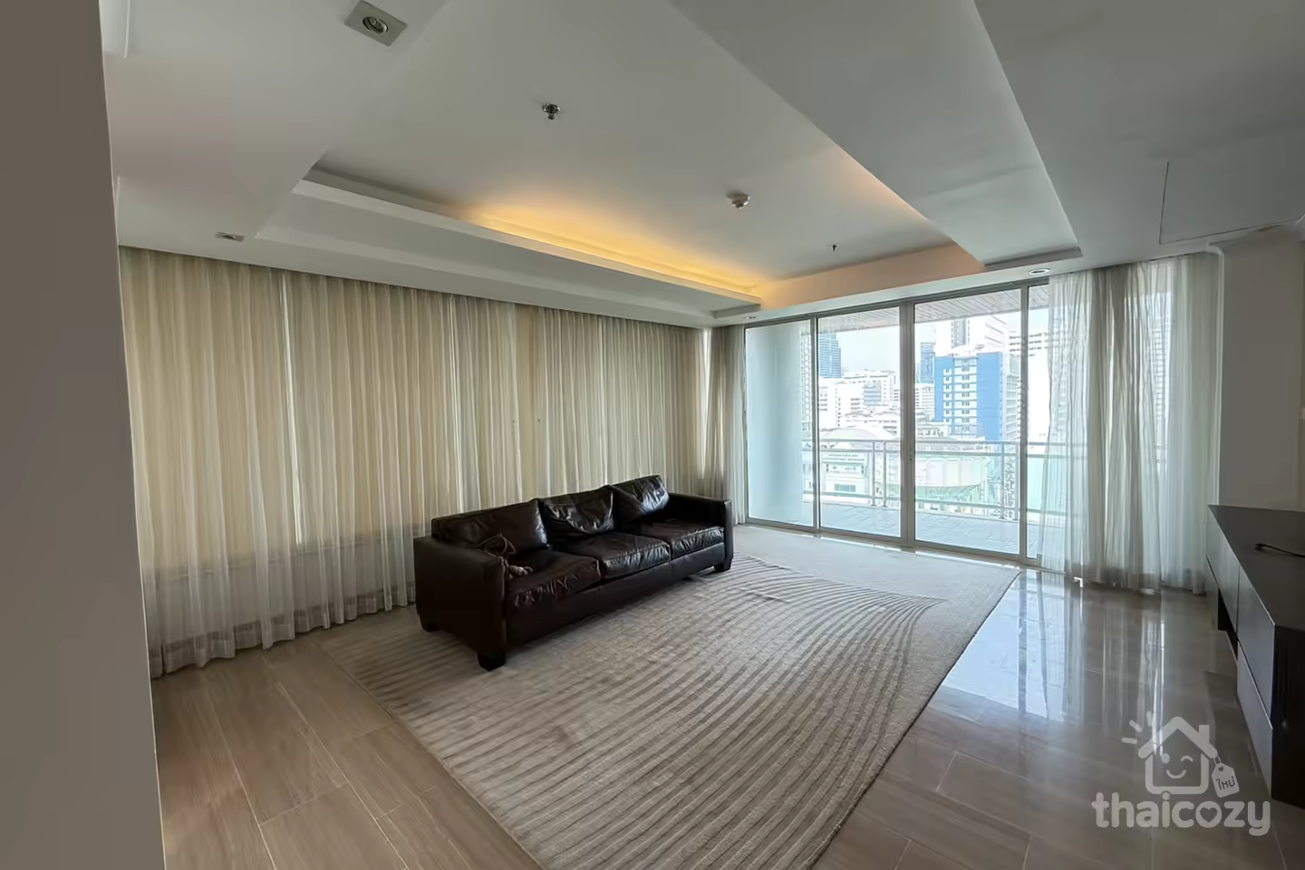 Baan Ratchadamri Executive Luxury Condo photo 1