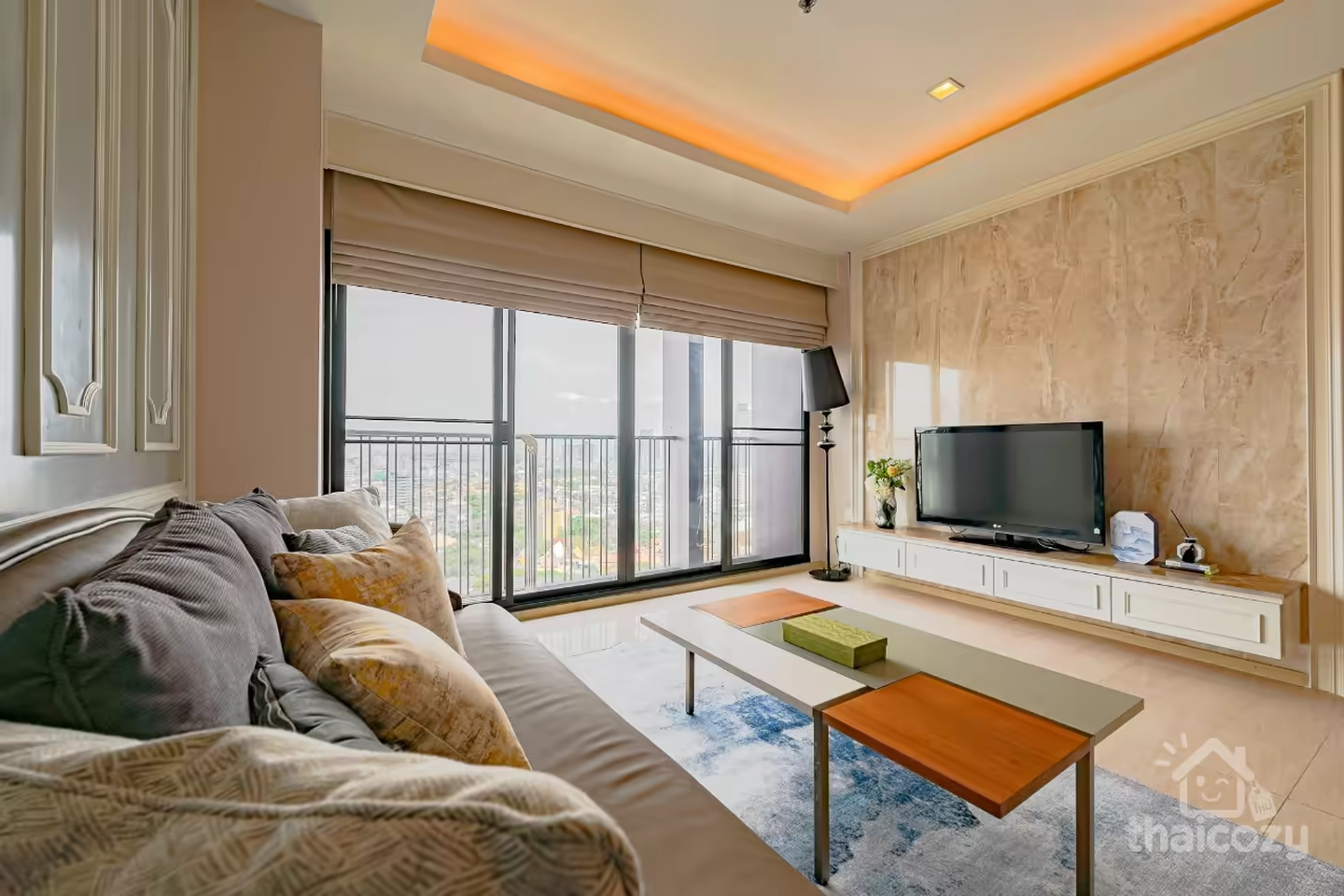 Noble Reveal Condo 200m to BTS Ekkamai photo 1