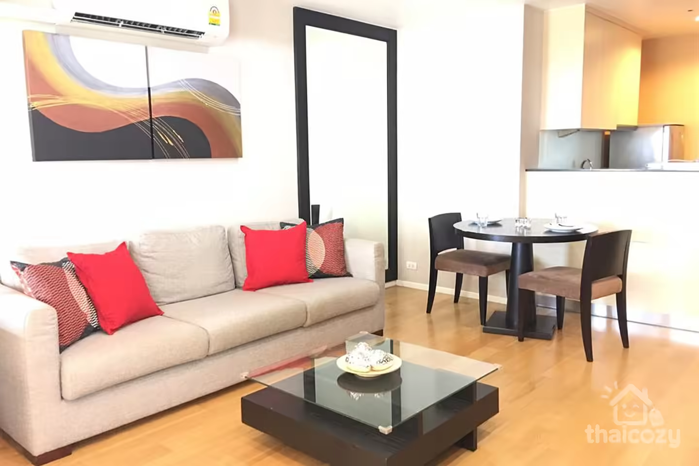 2BR Fully Furnished Condo in Sathorn photo 2