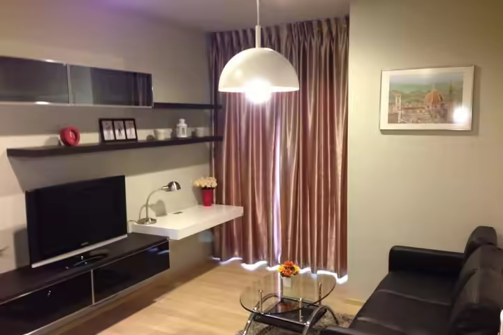 Condo near BTS Phrom Phong, convenient