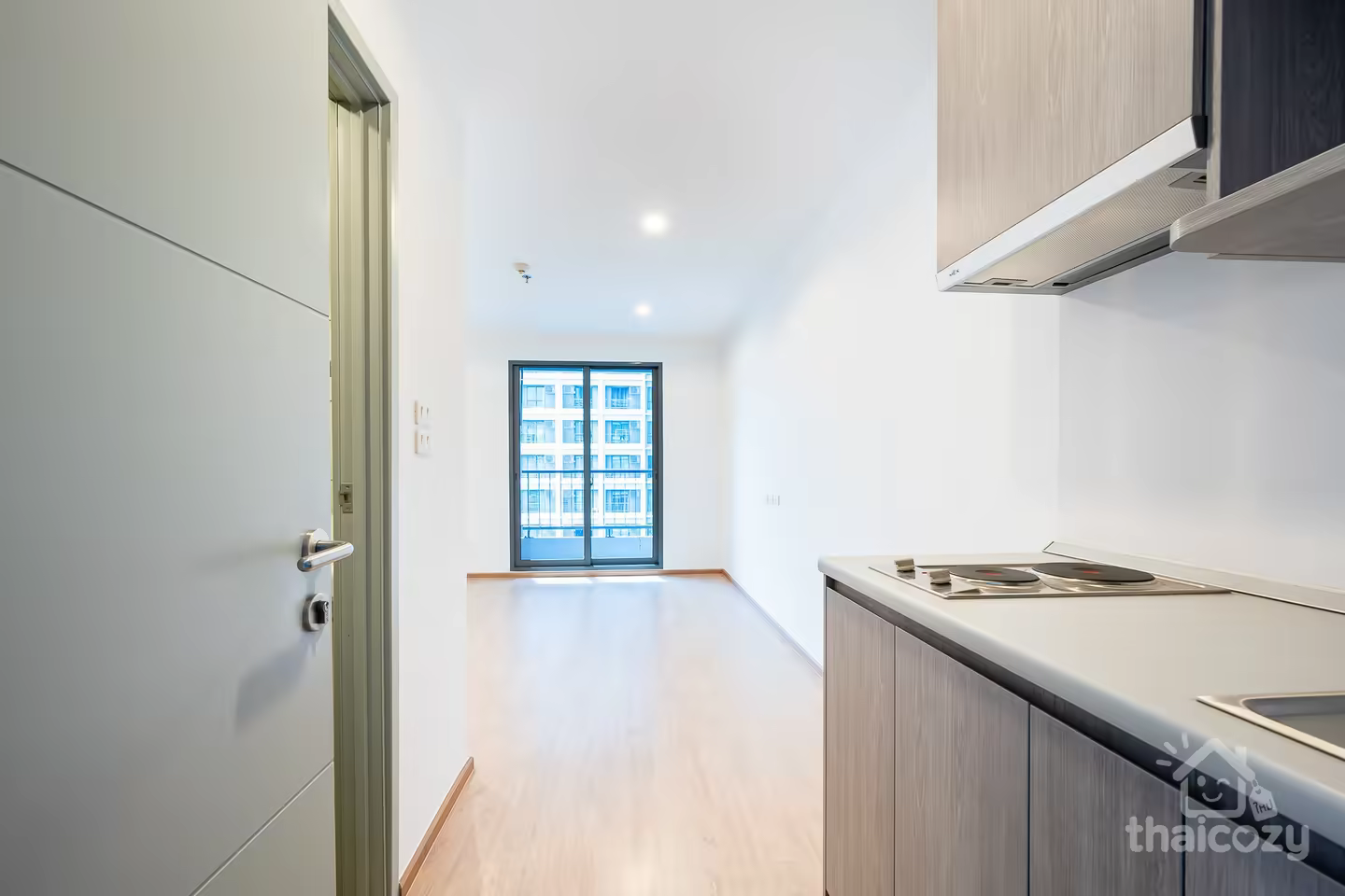 Connect city condo near BTS Wuttakard photo 1