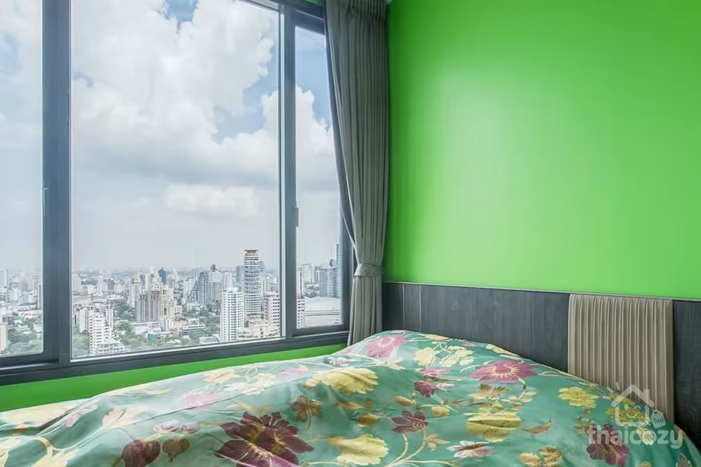 Edge Sukhumvit 23 – 2BR Condo Rent photo 2