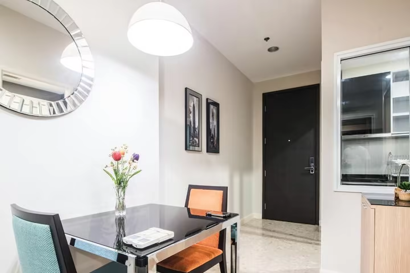 Super luxury condo next to BTS Thong Lo photo 2