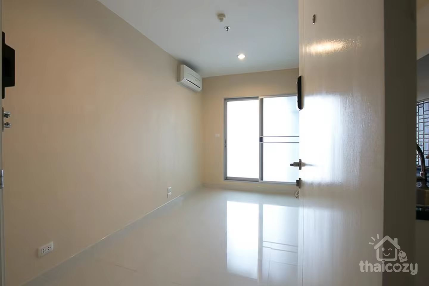 Aspire Rama 4 Studio – Ekamai View photo 2