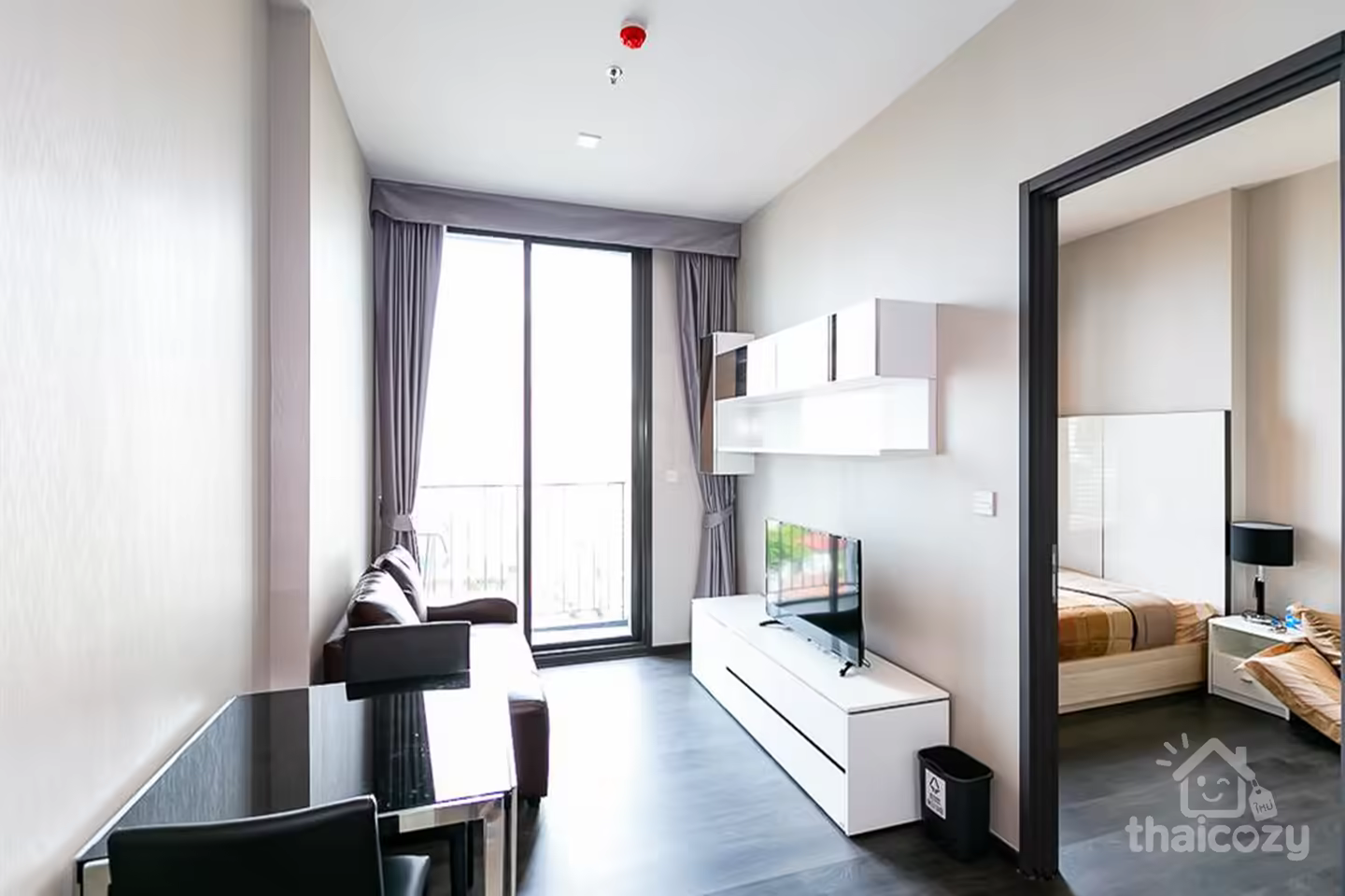 EDGE Sukhumvit 23 – 1BR Condo for Rent photo 1
