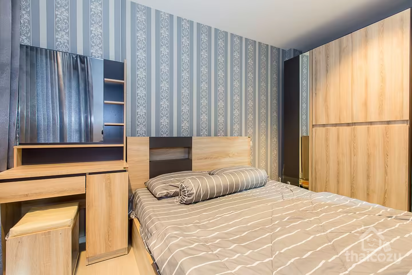 Charming 1BR Condo at Aspire Sukhumvit 48 photo 1