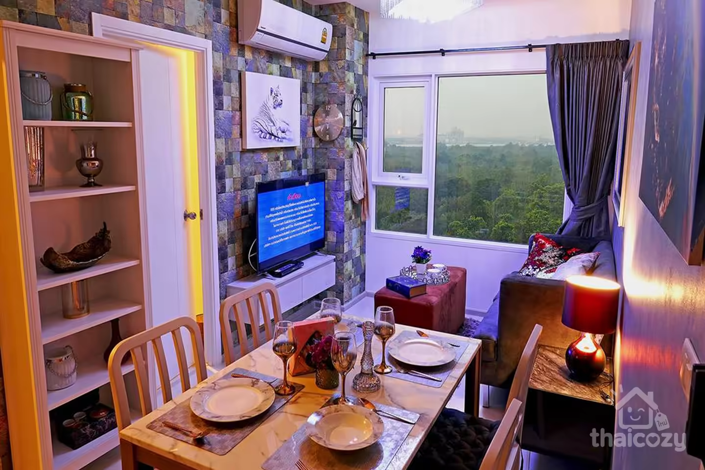 The corner unit for sale with the usable area of 48 sq.m.  in Aspire Erawan photo 1