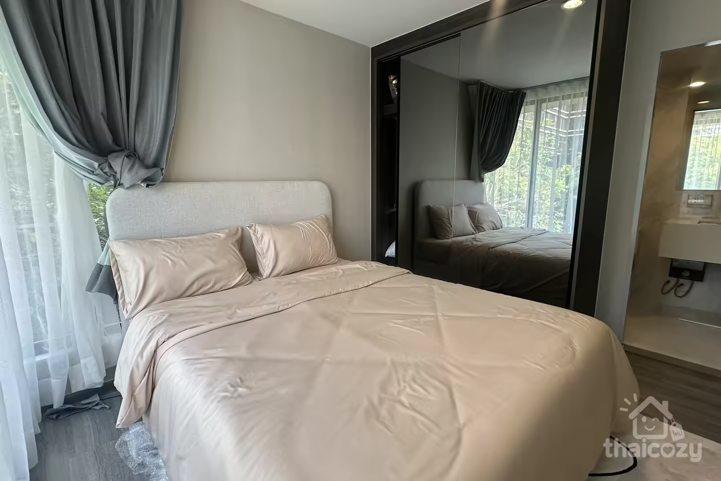 Ideo Mobi Sukhumvit 40 – 3BR Condo Near Ekkamai photo 2