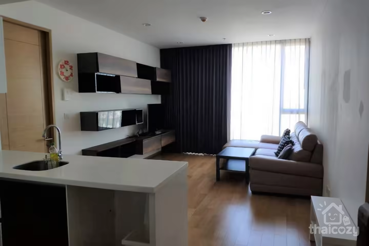 A Modern Luxury condominium, Ready to move in photo 1