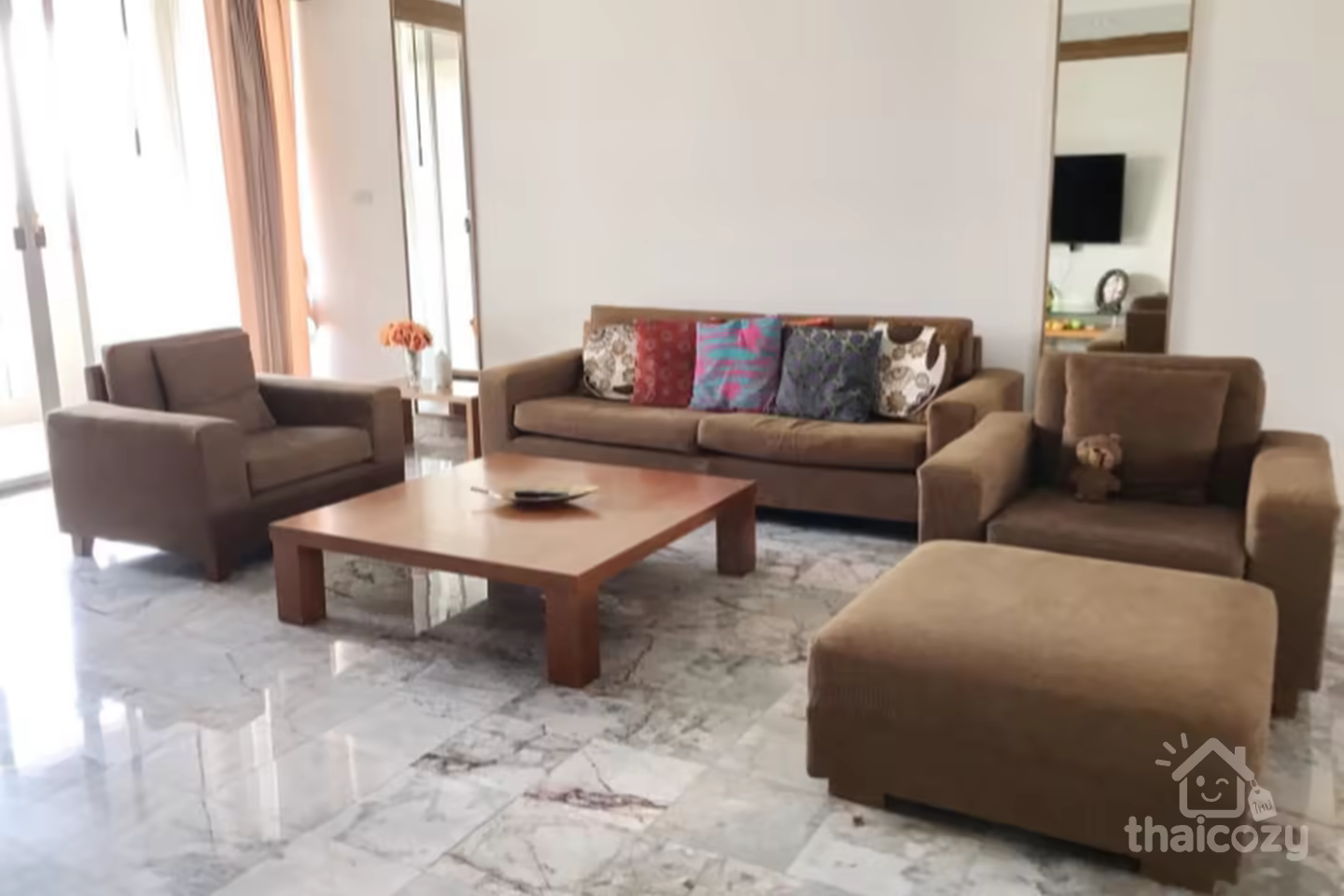 3 Bedroom for rent near Phrom Phong BTS station,  Small pets welcome photo 1