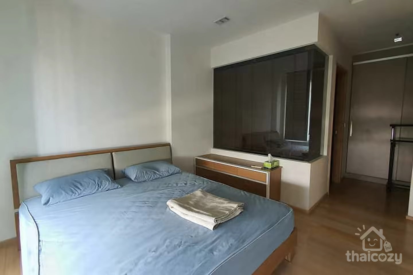 2 Bedrooms for rent on the 9 floor in Siri at Sukhumvit photo 2