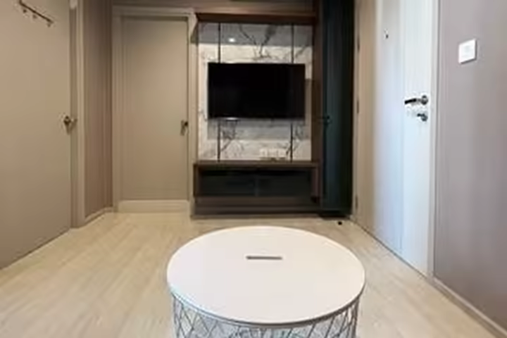 One bedroom, Only 600 metres away from BTS Phrakanong station