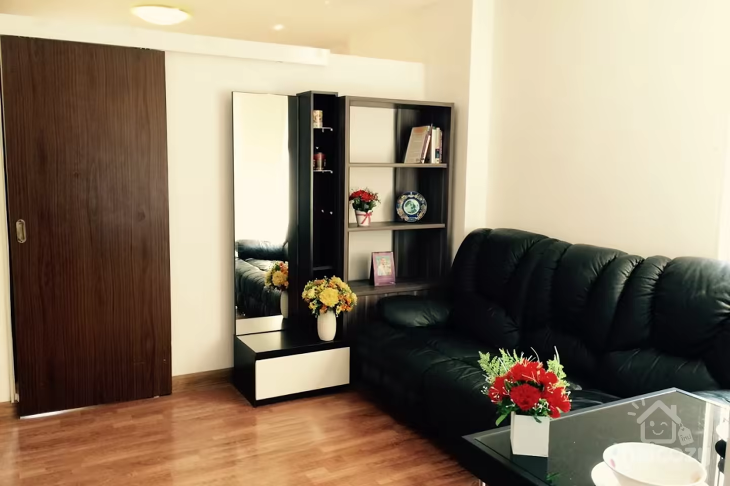 Contempary condo near MRT Sutthisan photo 1