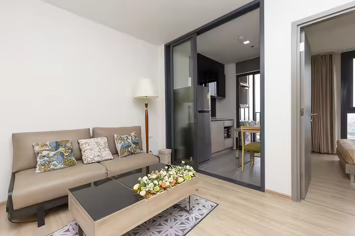 The BASE Garden Rama 9, the fully furnished 1 bedroom for sale