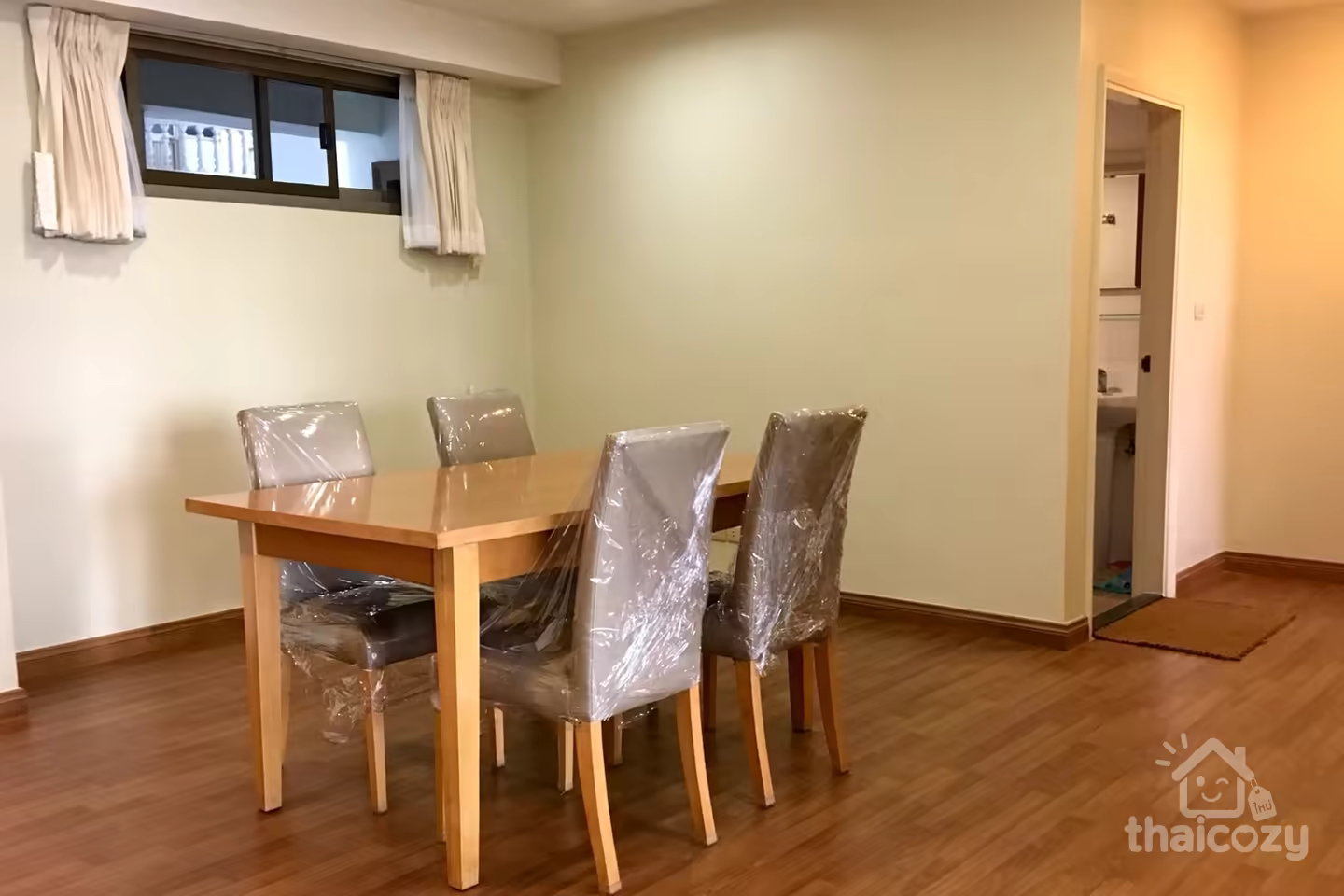 Royal Castle, 3 bedrooms and 2 bathrooms  set within the midst of Sukhumvit photo 2