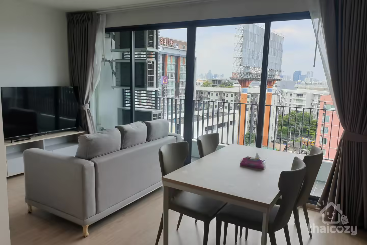 Ideo O2 Condo Near BTS Bangna photo 1