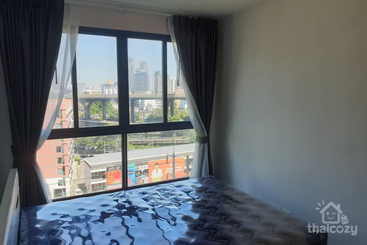 Ideo O2 Condo Near BTS Bangna photo 2