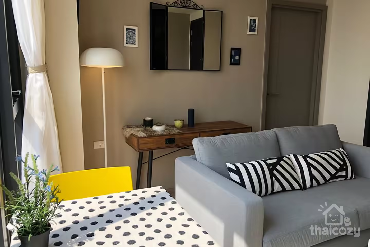 1 Bed Condo at The Base Garden Rama 9 photo 1