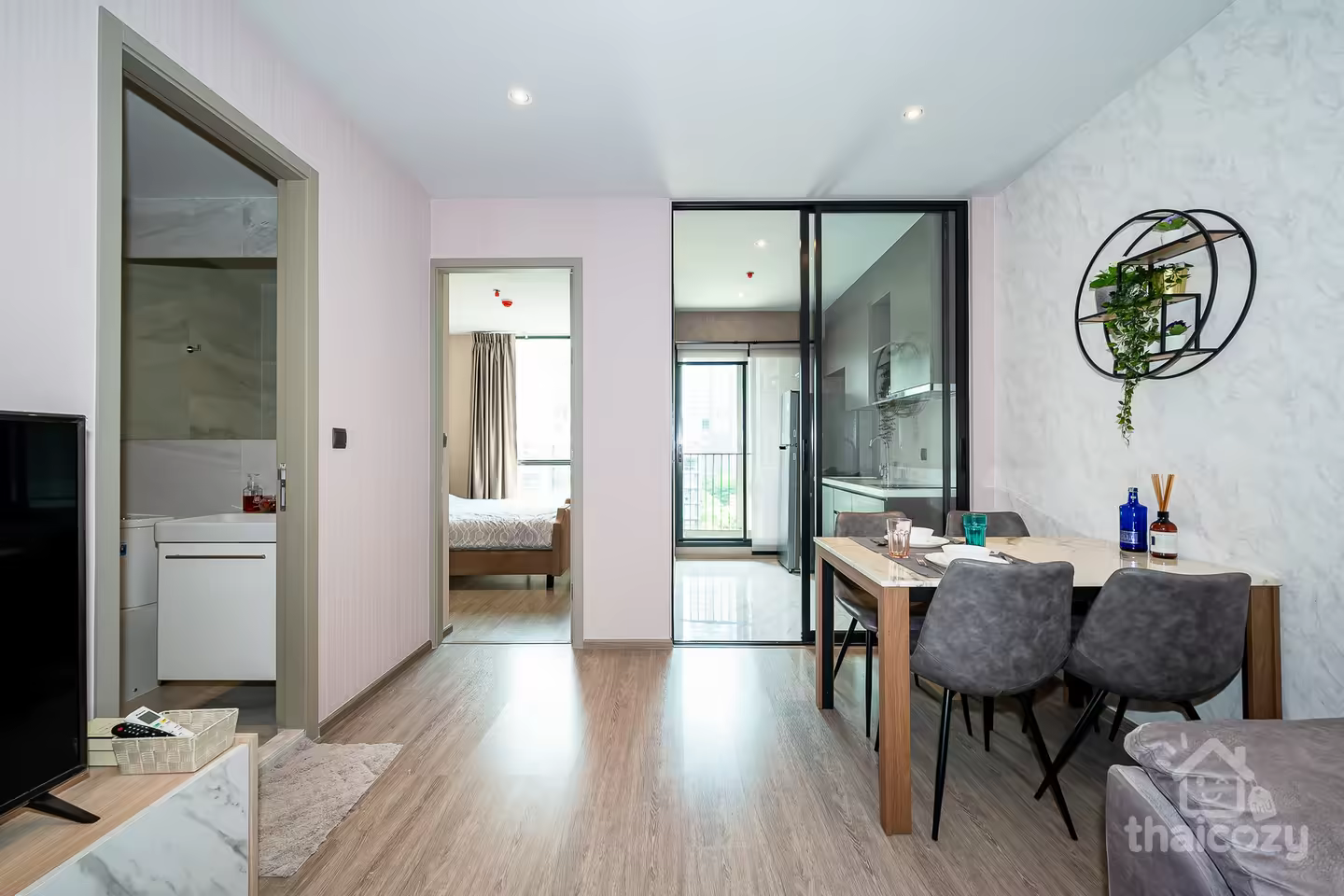 Rhythm Ekkamai Condo for Rent photo 1