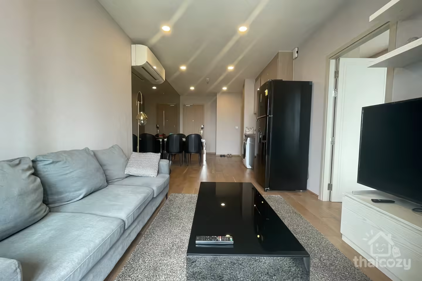 คอนโด Q ชิดลม-เพชรบุรี 2 ห้องนอน ขาย photo 1