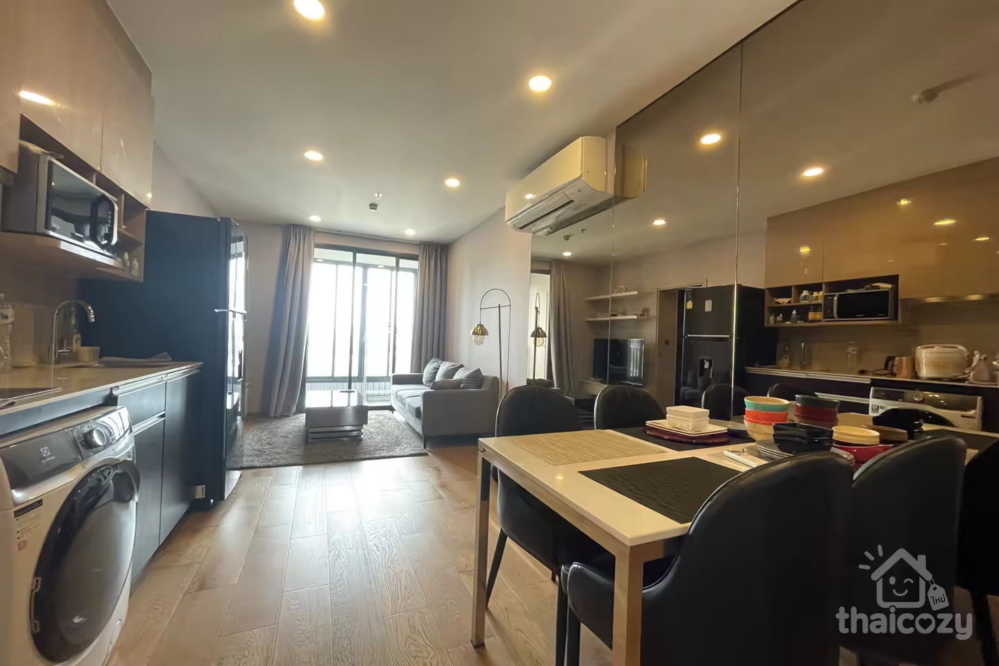 คอนโด Q ชิดลม-เพชรบุรี 2 ห้องนอน ขาย photo 2