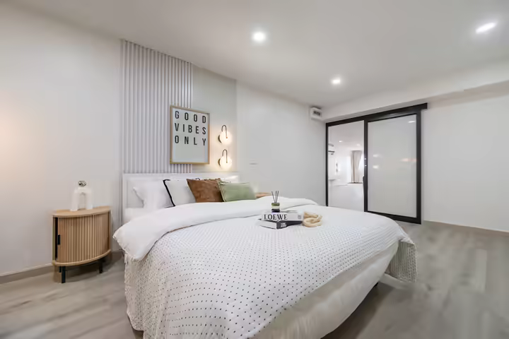 레이크뷰 제네바 2BR 콘도 111m2