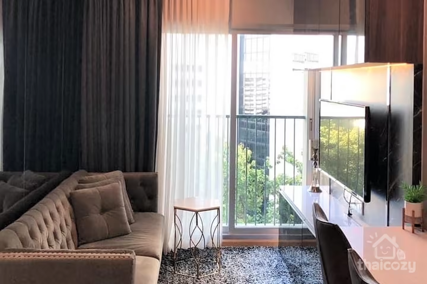 Noble Revolve Ratchada 2 - Condo 1 chambre à Huai Khwang photo 1