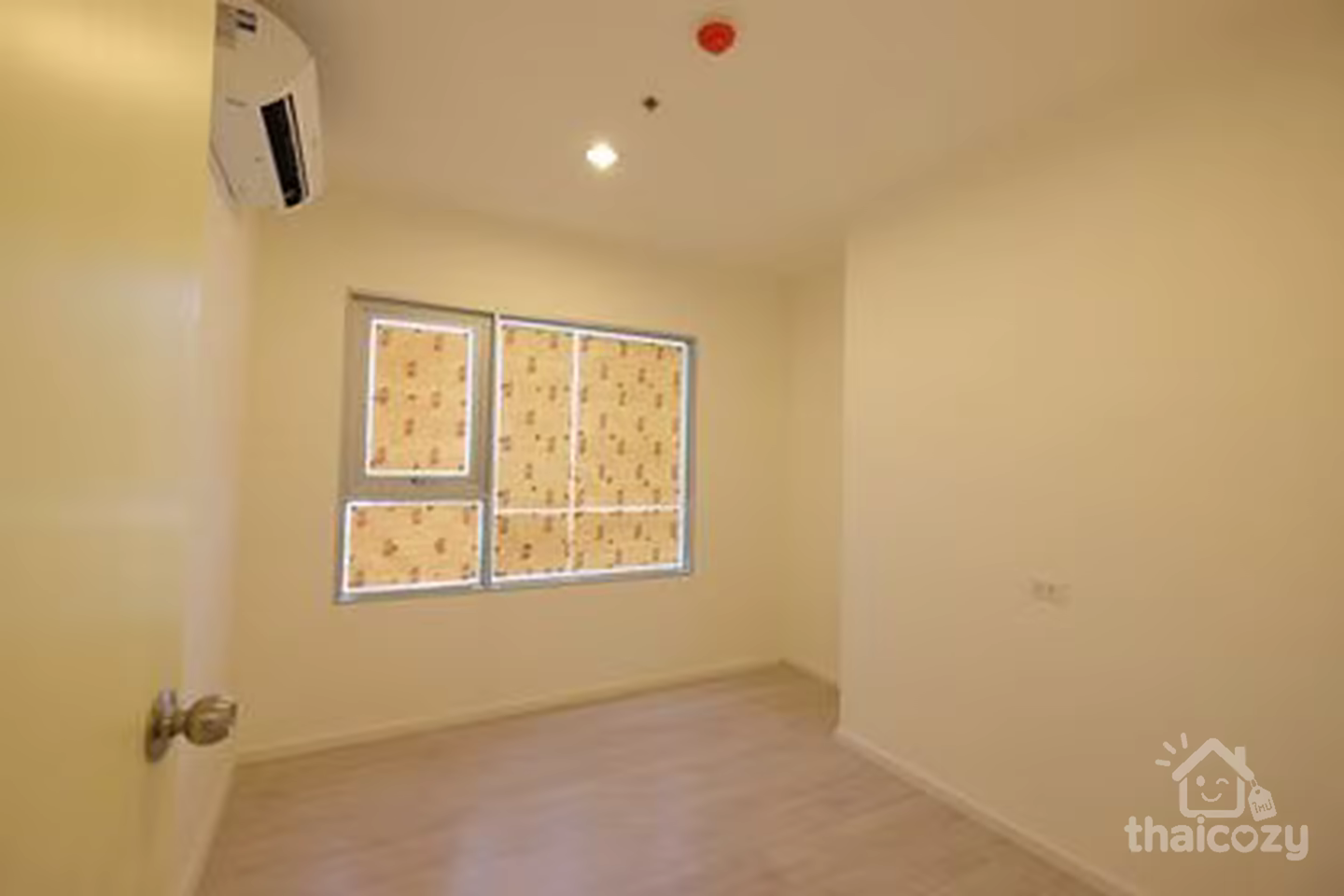 Aspire Sathorn-Thapra Condo près BTS Talat Phlu photo 2