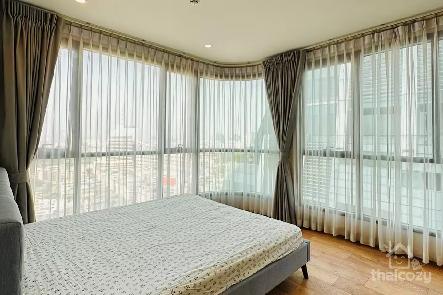 Q ชิดลม-เพชรบุรี คอนโด 2 ห้องนอน เช่า 48,000 photo 2