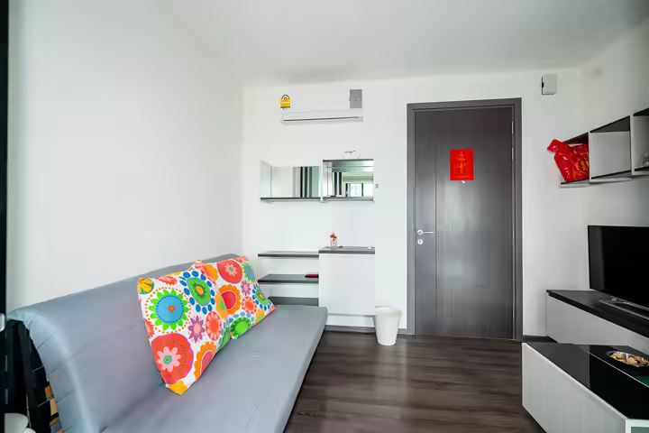 คอนโด The Base Park East สุขุมวิท 77