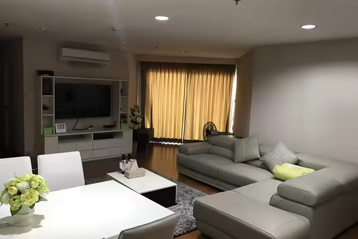 ให้เช่า Belle Grand Rama 9 คอนโด 3 ห้องนอน 101 ตร.ม.