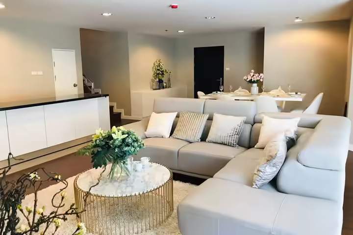 เช่า Belle Grand Rama 9 5 ห้องนอน 241 ตร.ม.