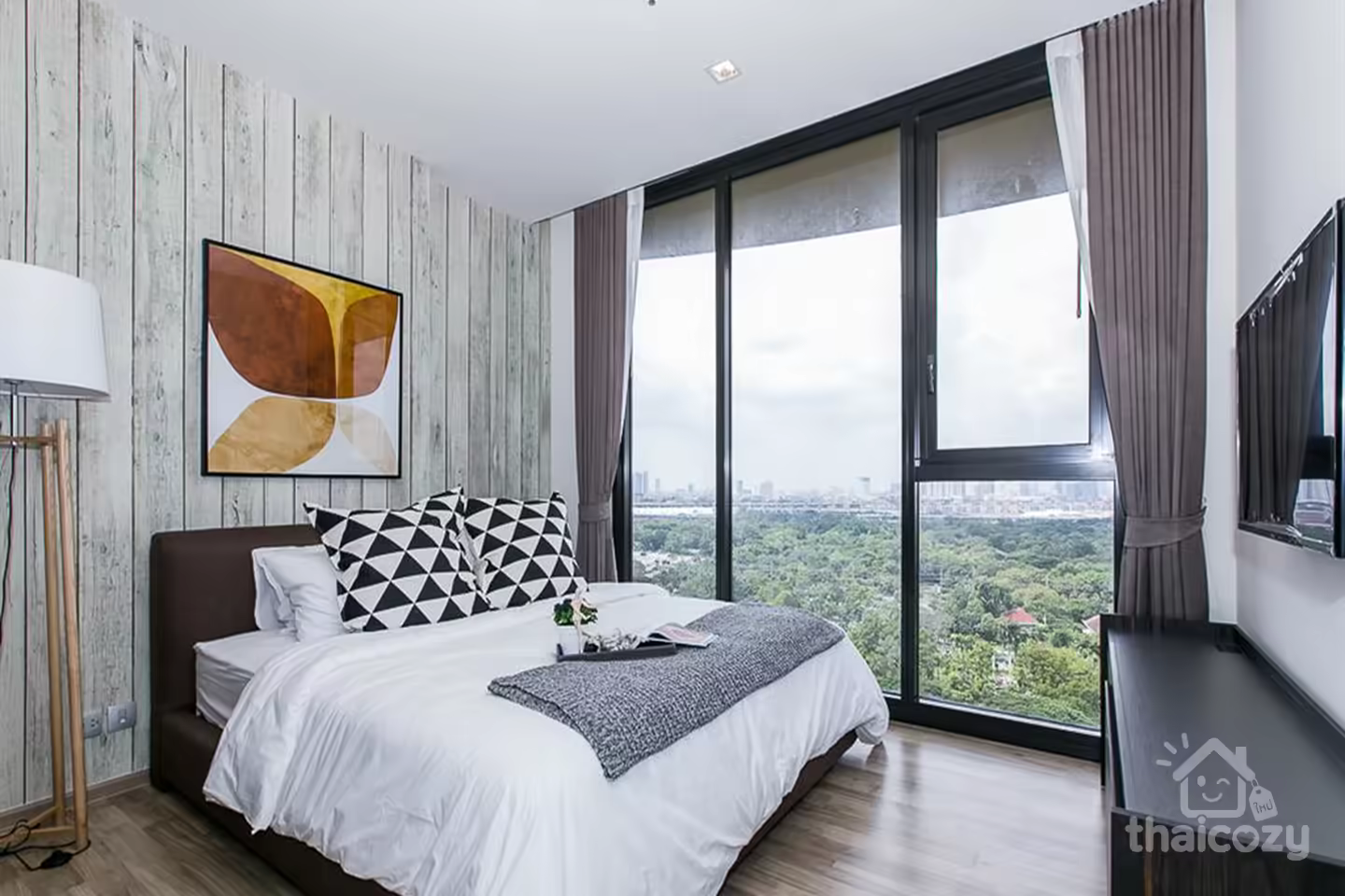 Very nice decoration unit with greenery view photo 2