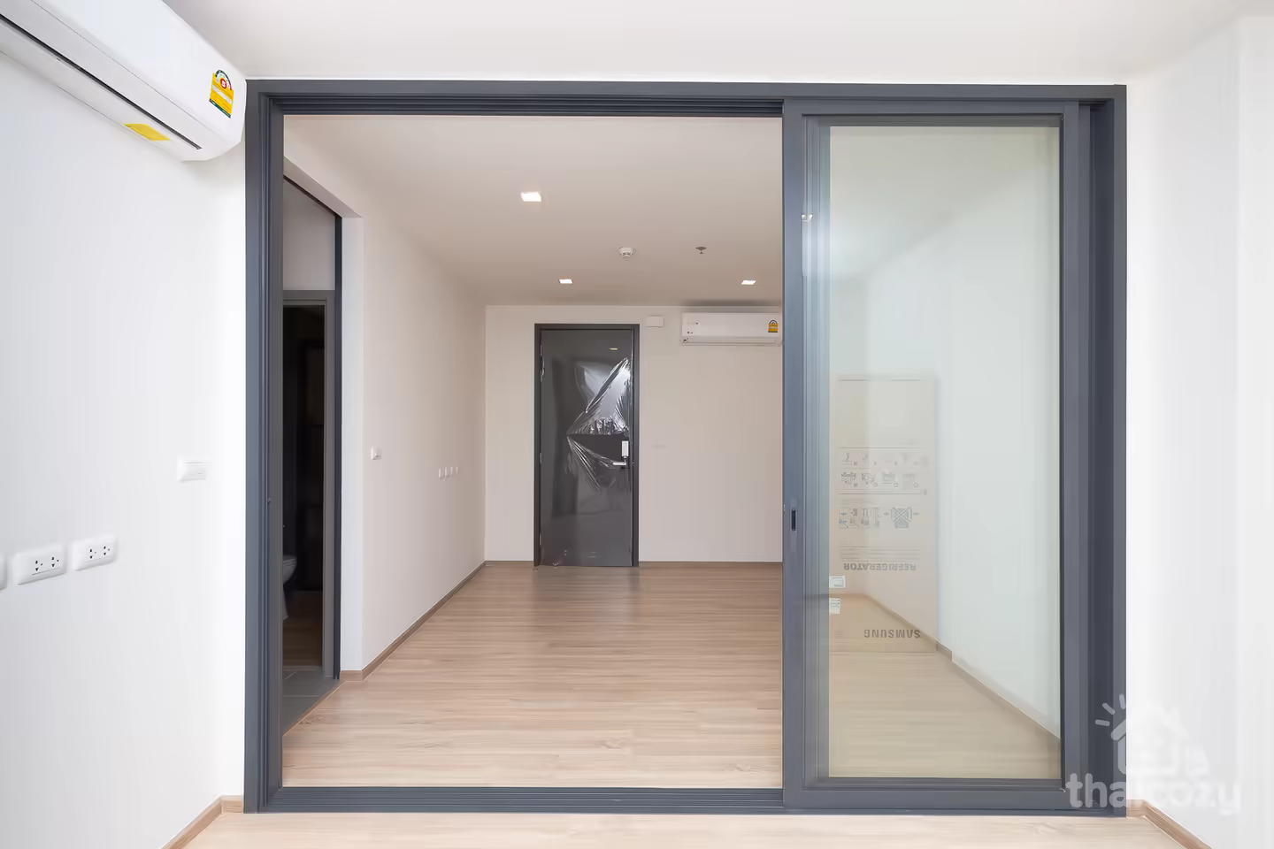 라마9 신CBD 1침실 1욕실 콘도 photo 2