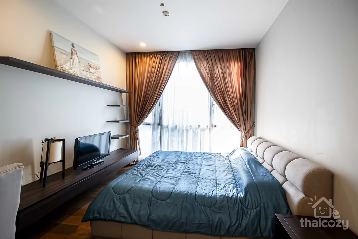 Quattro by Sansiri, luxueux studio orienté est avec vue piscine et photo 2