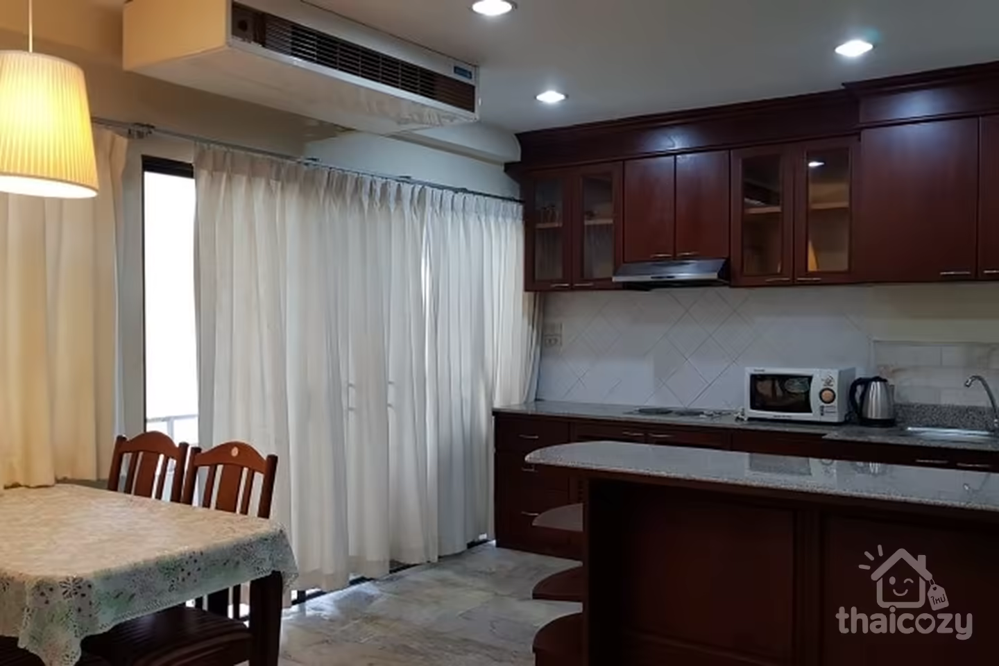 Saranjai Mansion 公寓出售，距BTS Nana仅270米 photo 2