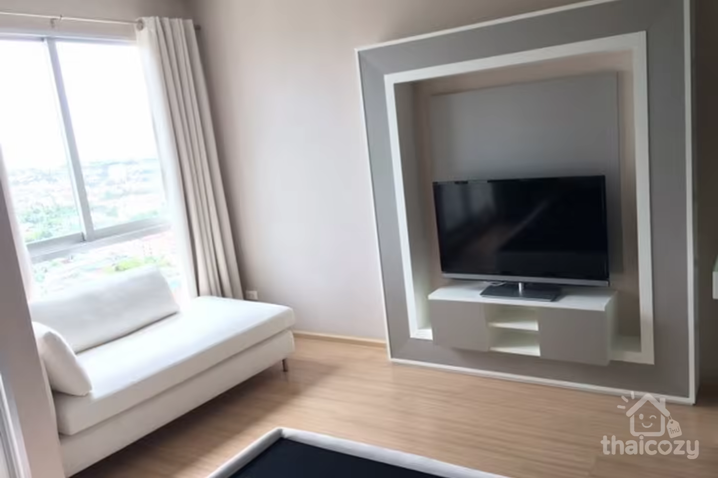 คอนโด 1 ห้องนอน ขาย ราคา 2,690,000 บาท ย่านธนบุรี photo 1