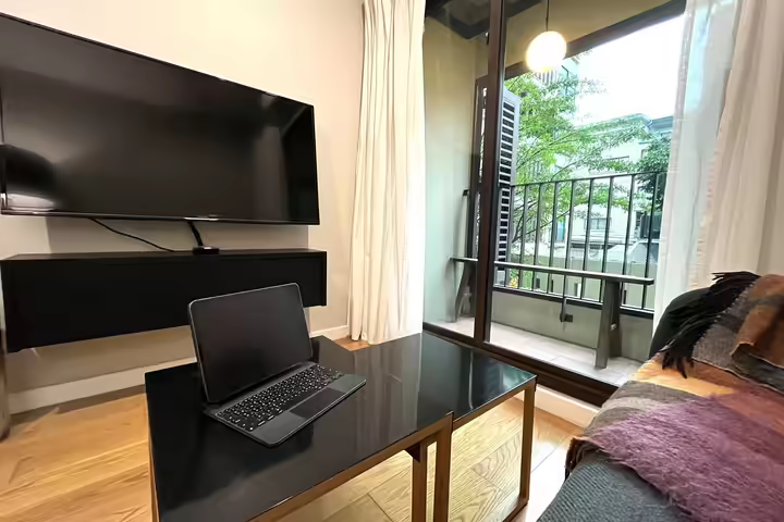 Condolette Dwell Sukhumvit 26, Get everything in the meaning of the house