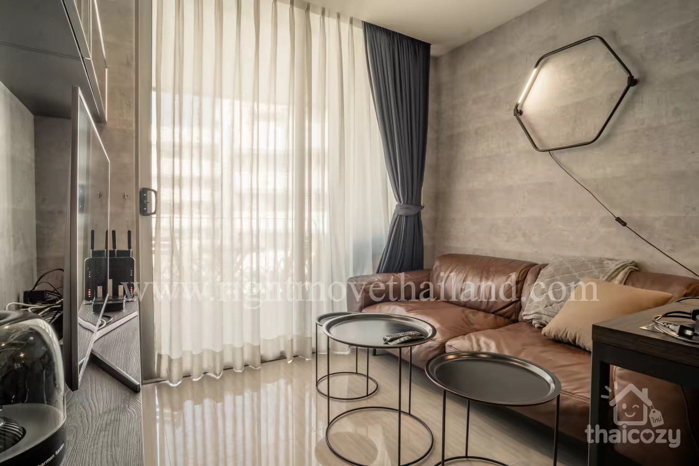 คอนโดดาวน์ทาวน์ 49 ให้เช่า 2 ห้องนอน photo 2