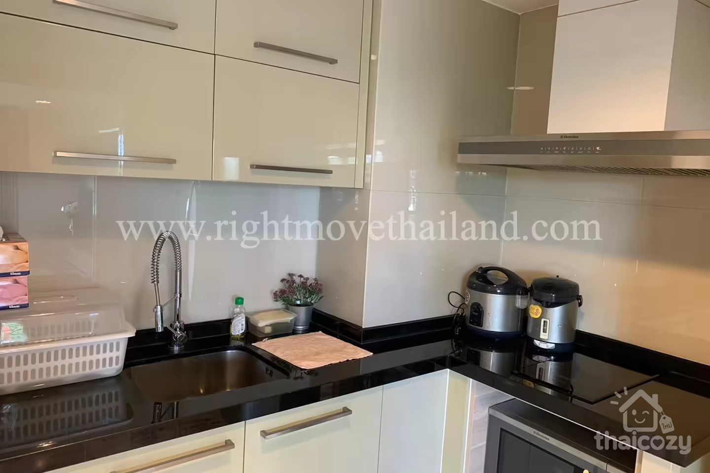 CA10136 The Crest Sukhumvit 34 ให้เช่า photo 2