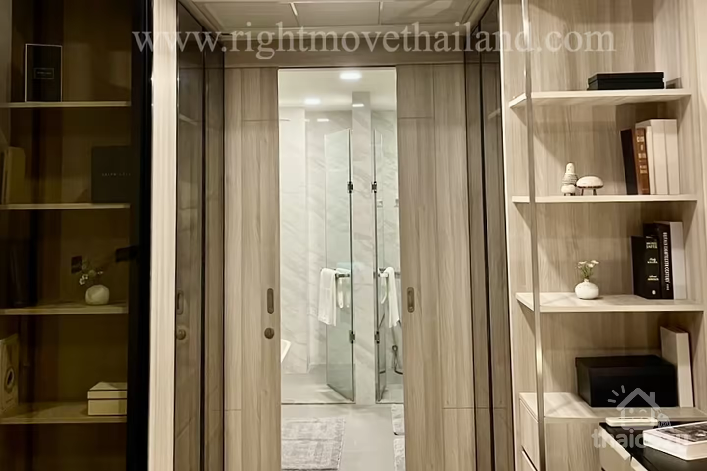 CA10361 Fynn Sukhumvit 31 photo 2
