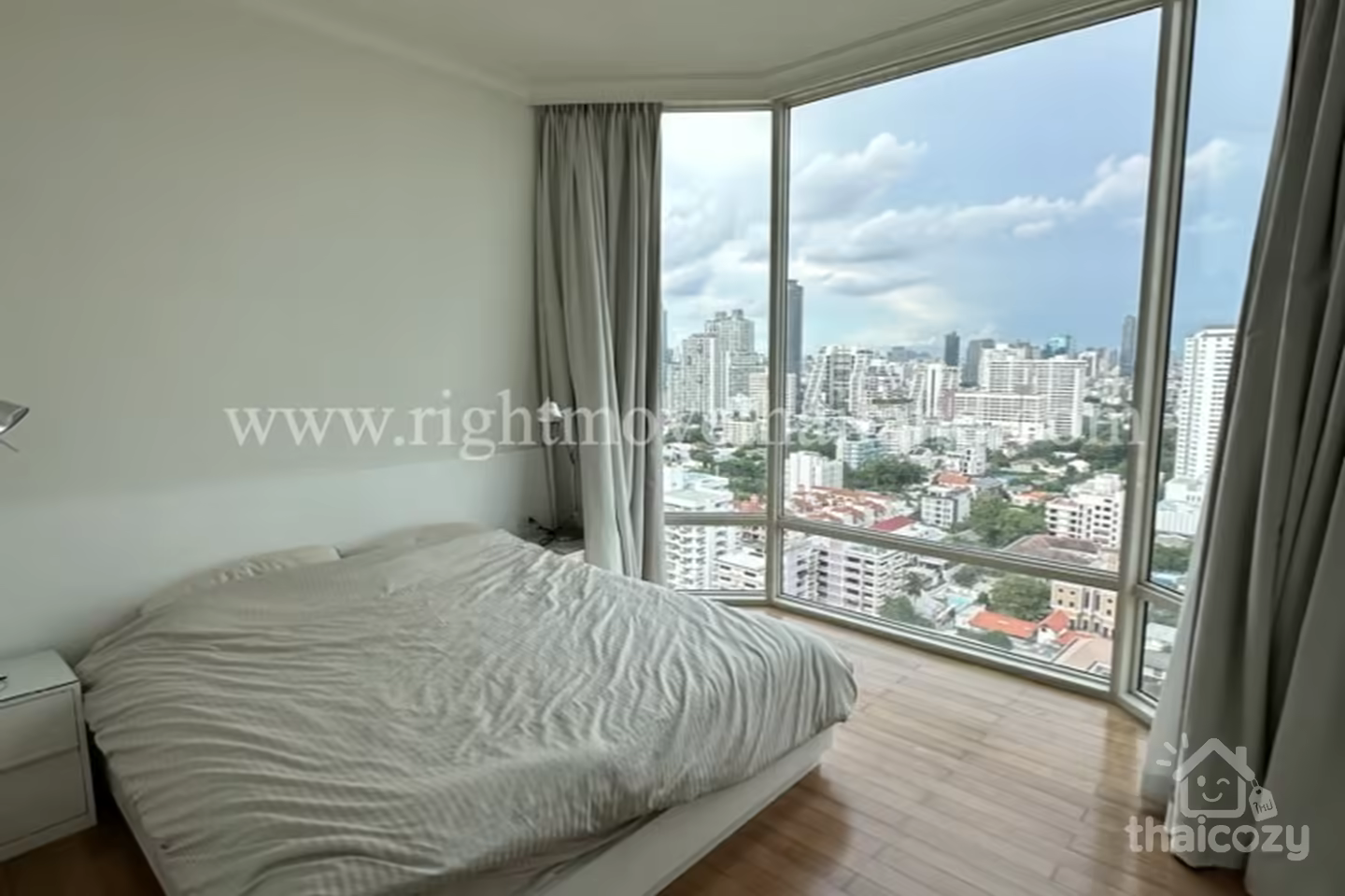 CA10697 Royce Private Residences photo 1