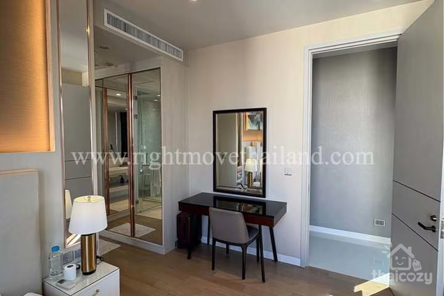 CA10713 วิทโตริโอ สุขุมวิท 39 photo 1