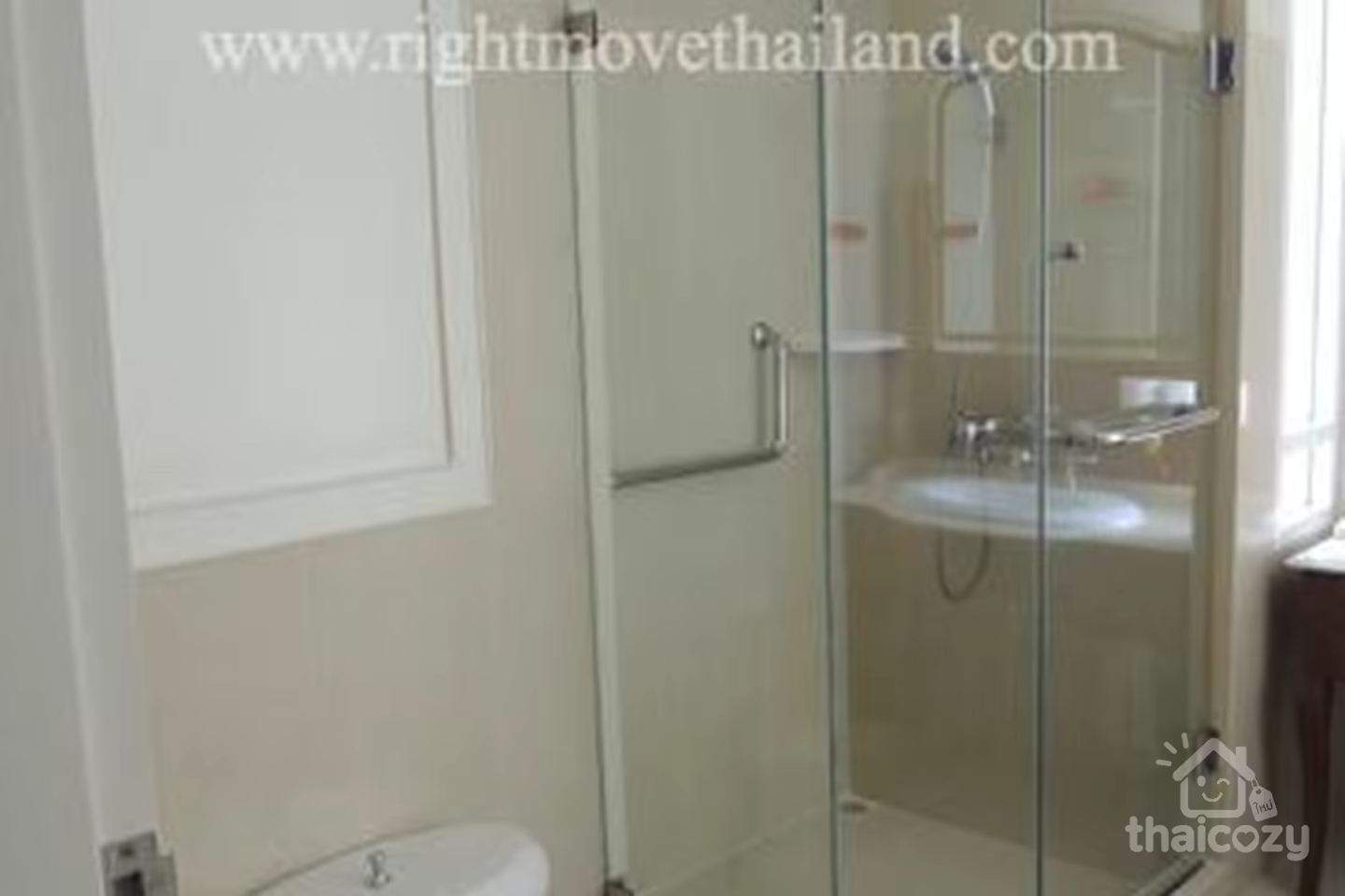 CA4116 The Bangkok Sukhumvit 43 photo 2