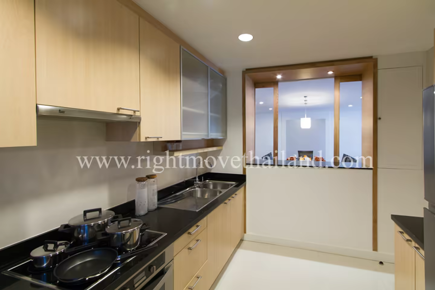 ให้เช่าอพาร์ทเมนท์ Hydon คลองเตย 3 ห้องนอน 250 ตร.ม. photo 2