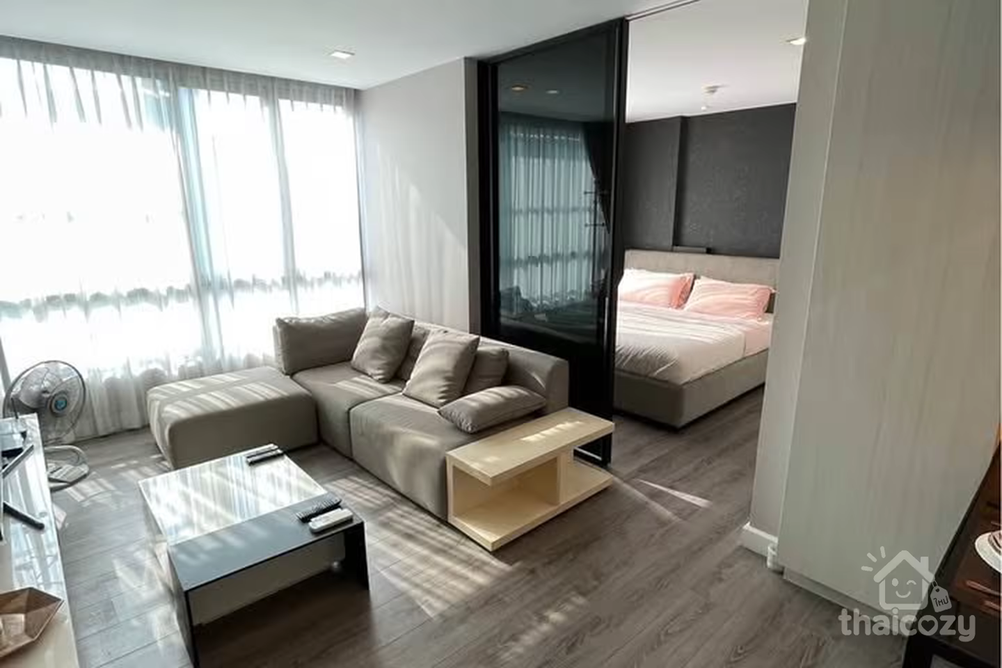 The Room สุขุมวิท 40 – คอนโด 1 ห้องนอนให้เช่า photo 2