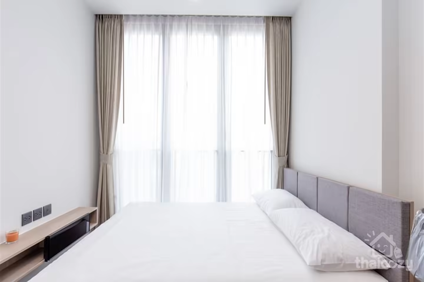 THE LINE Asoke-Ratchada. Located in the heart of city center and new CBD, a step away from MRT photo 2