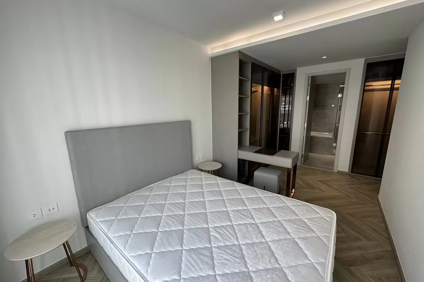 CHAPTER THONGLOR 25 Condo near BTS Thonglor station. photo 2