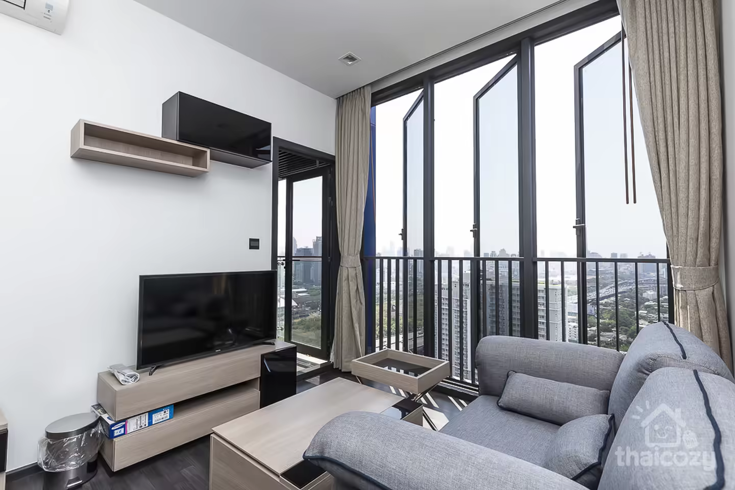Astonishing city view on highest floor of The Line Asoke-Ratchada photo 1