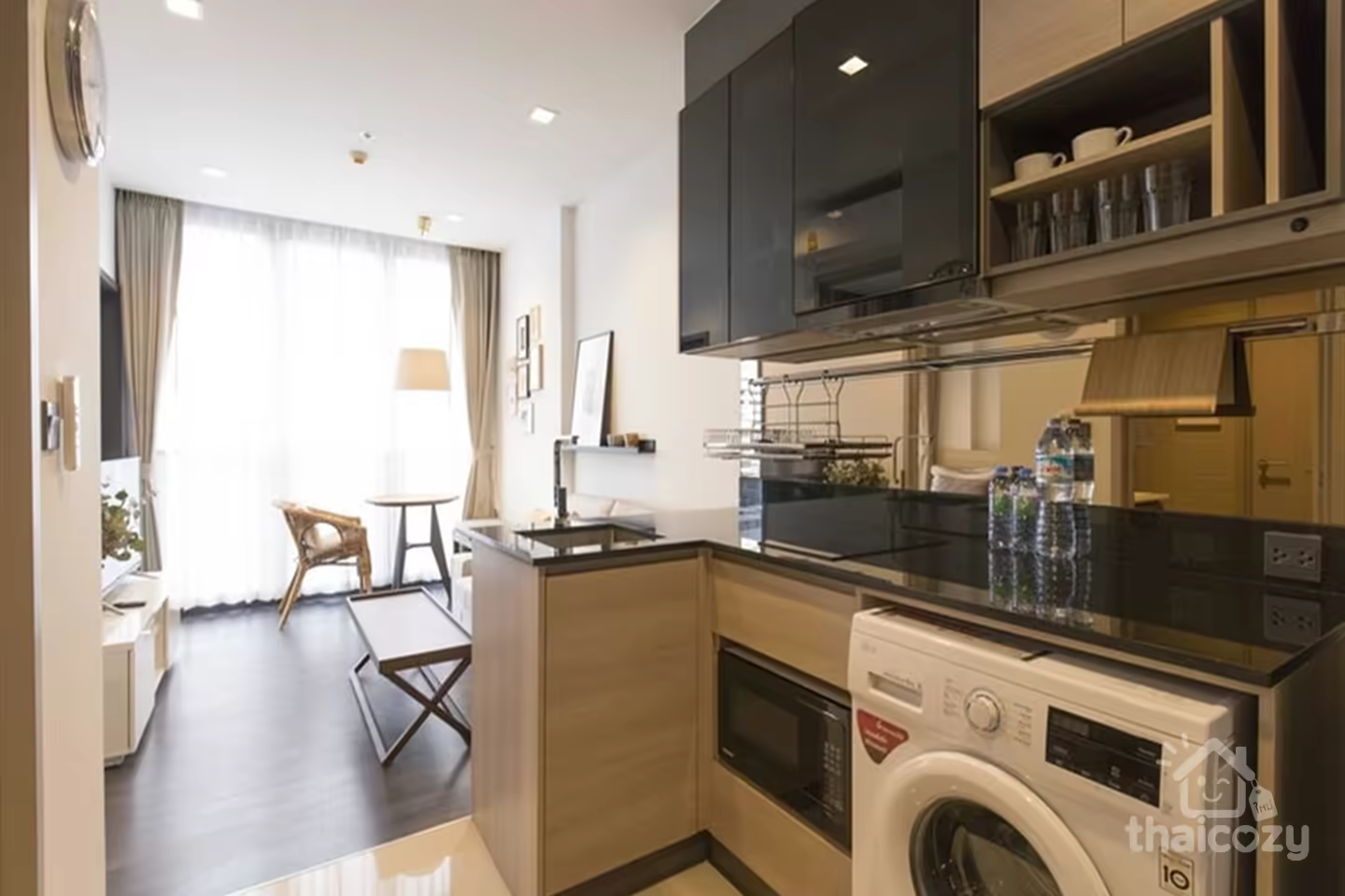 One bedroom for Sale within reach by MRT Rama 9 and expressway photo 2